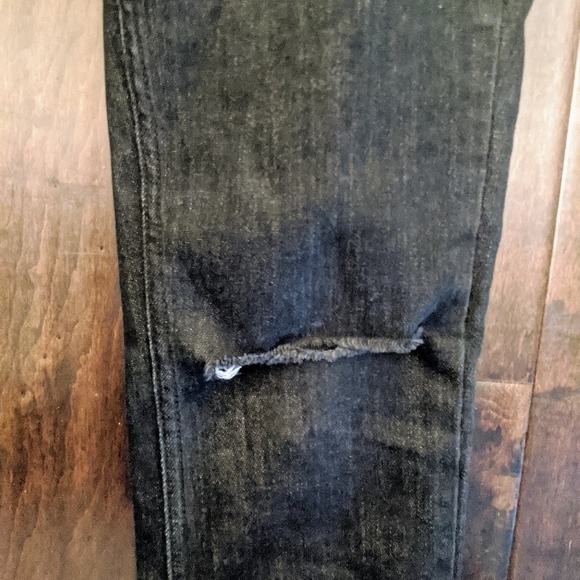 Free the People Black Distressed Crops - Picture 3 of 6